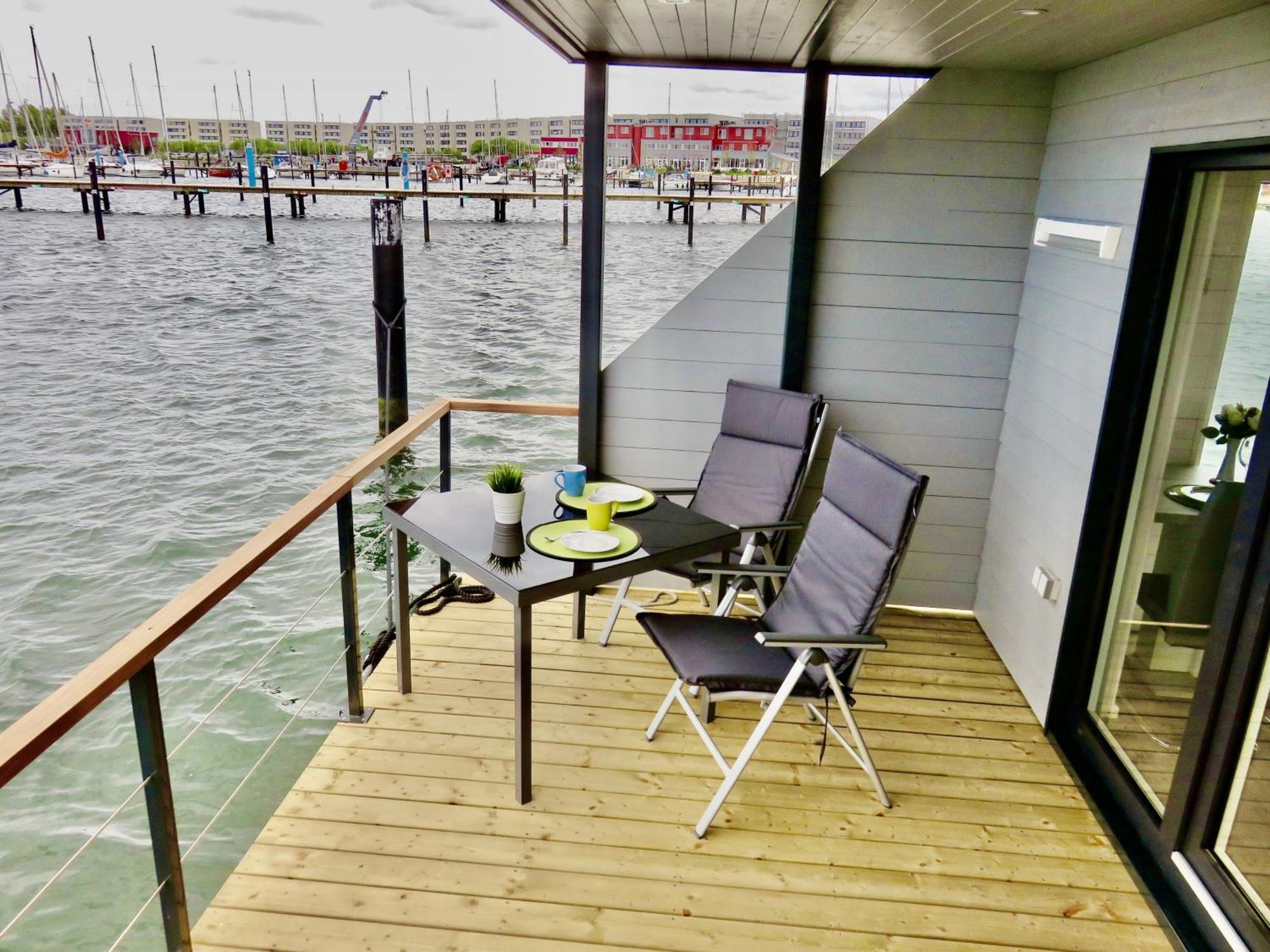 Hausboot Bali Hotell Fehmarn Eksteriør bilde